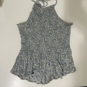 Halter Patrons of peach top